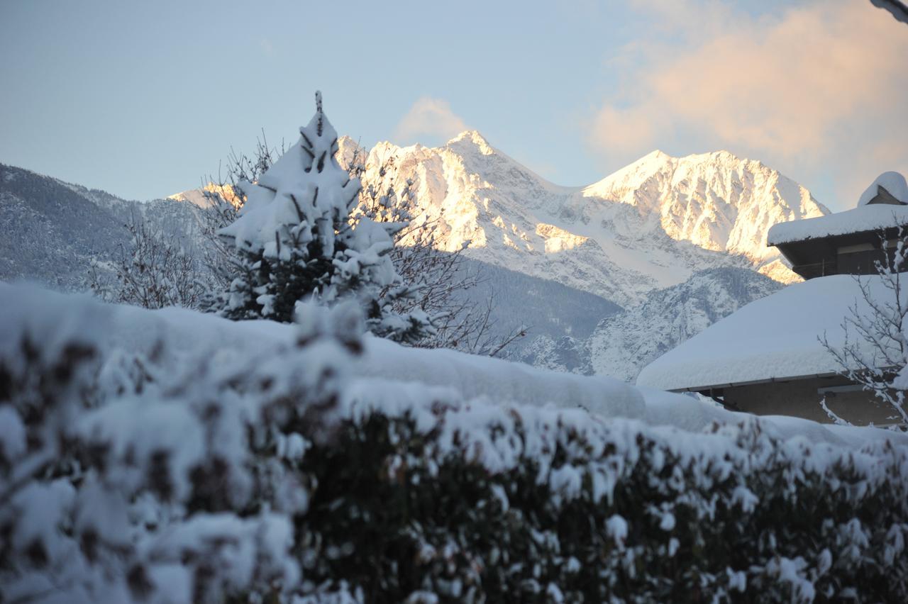 Vila Au Berceau Du Bien-Etre Chambave Exteriér fotografie